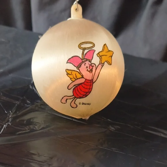 Vintage Disney Winnie The Pooh - Piglet Angel Bulb Christmas Ornament - Picture 1 of 3